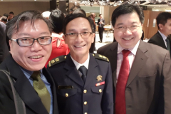 TDA-Prestigious-Award-with-Old-Friends-scaled